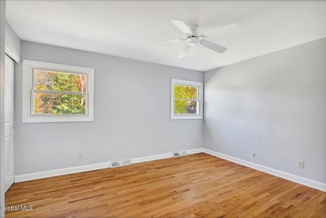 5 Brightonwood Road Glenmont NY 12077