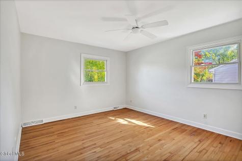 5 Brightonwood Road Glenmont NY 12077