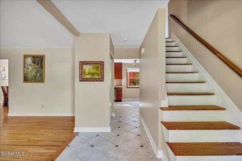 5 Brightonwood Road Glenmont NY 12077
