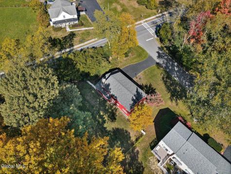 5 Brightonwood Road Glenmont NY 12077