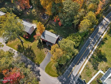 5 Brightonwood Road Glenmont NY 12077
