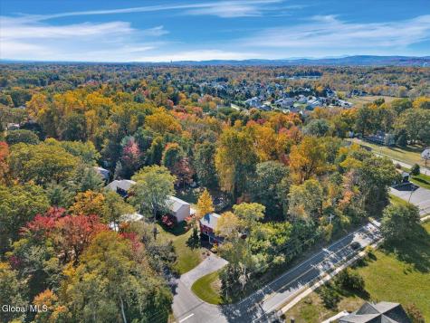 5 Brightonwood Road Glenmont NY 12077