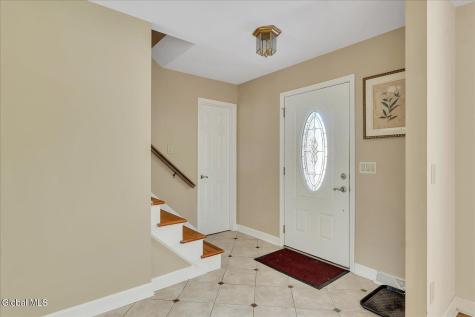 5 Brightonwood Road Glenmont NY 12077
