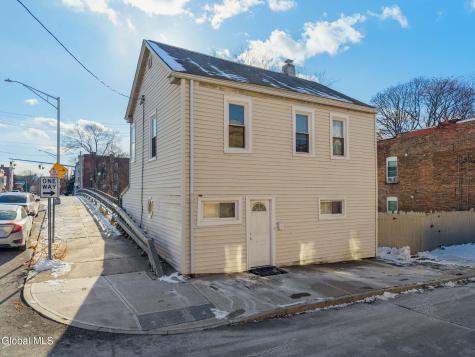 52 Ida Street Troy NY 12180