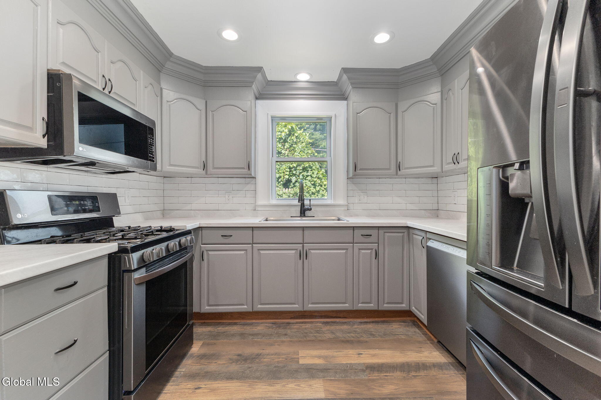 16 Gladwish Avenue Albany NY 12203