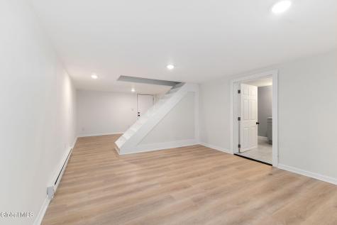 16 Gladwish Avenue Albany NY 12203