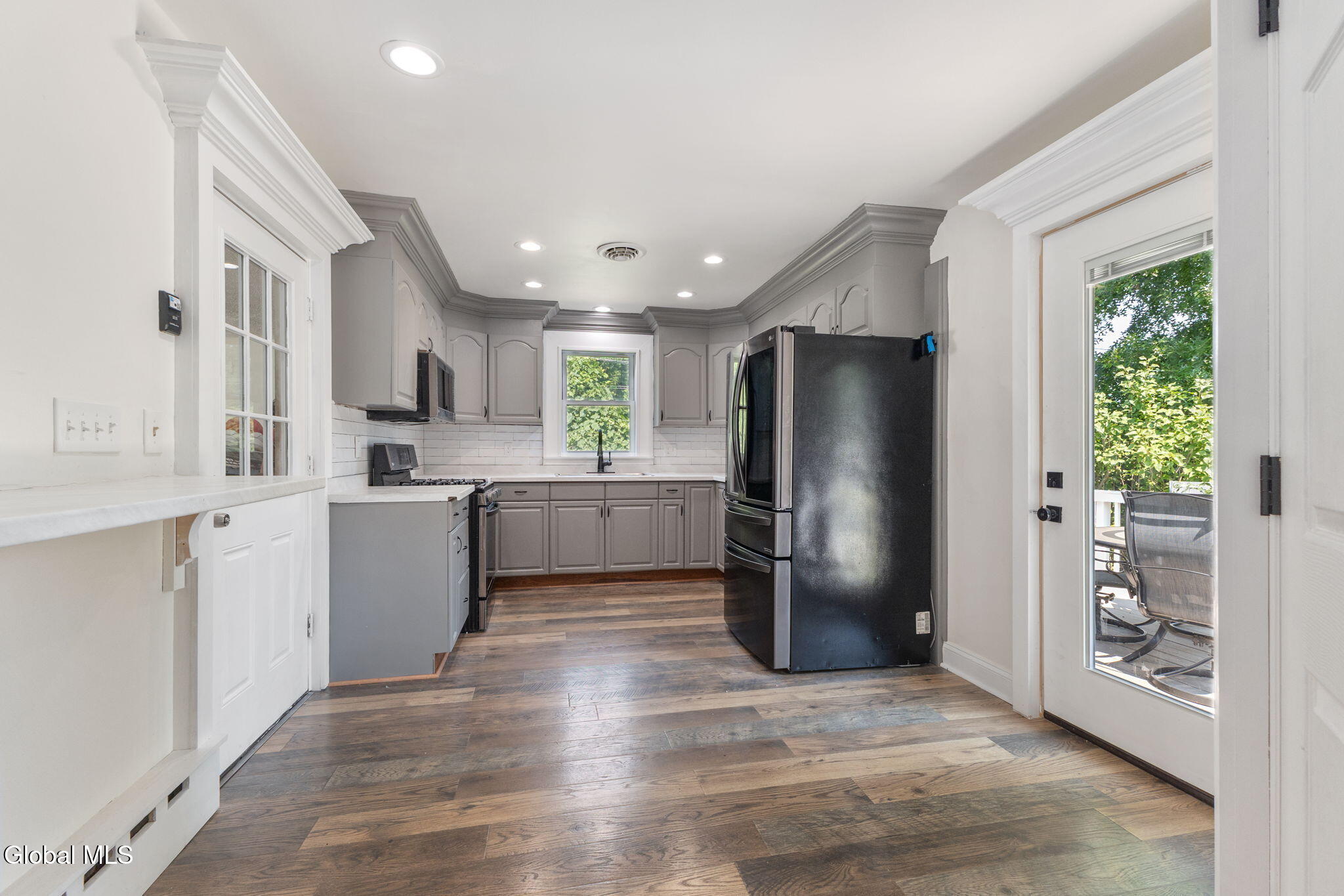 16 Gladwish Avenue Albany NY 12203