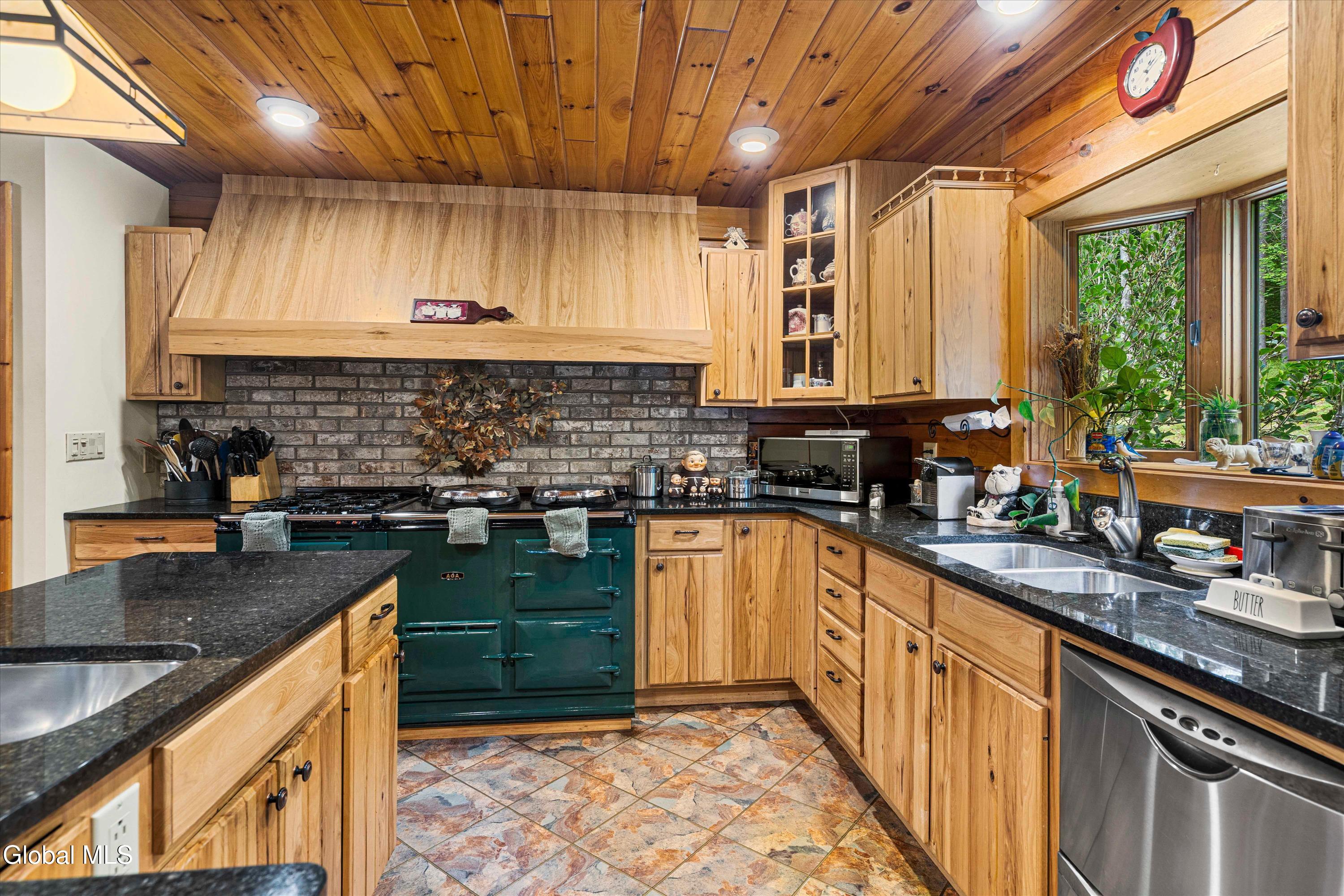 330 Stone Bridge Road Pottersville NY 12860