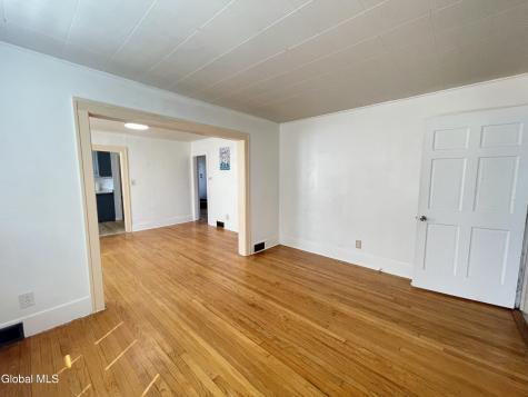 13 Washington Avenue Colonie NY 12205