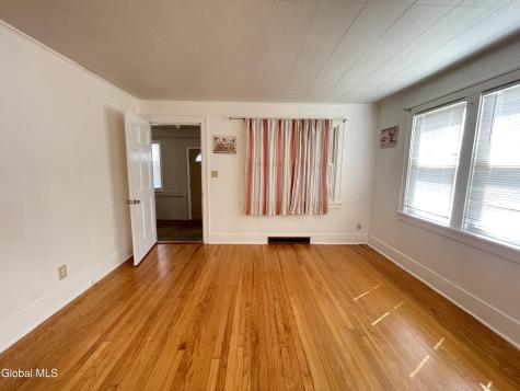 13 Washington Avenue Colonie NY 12205
