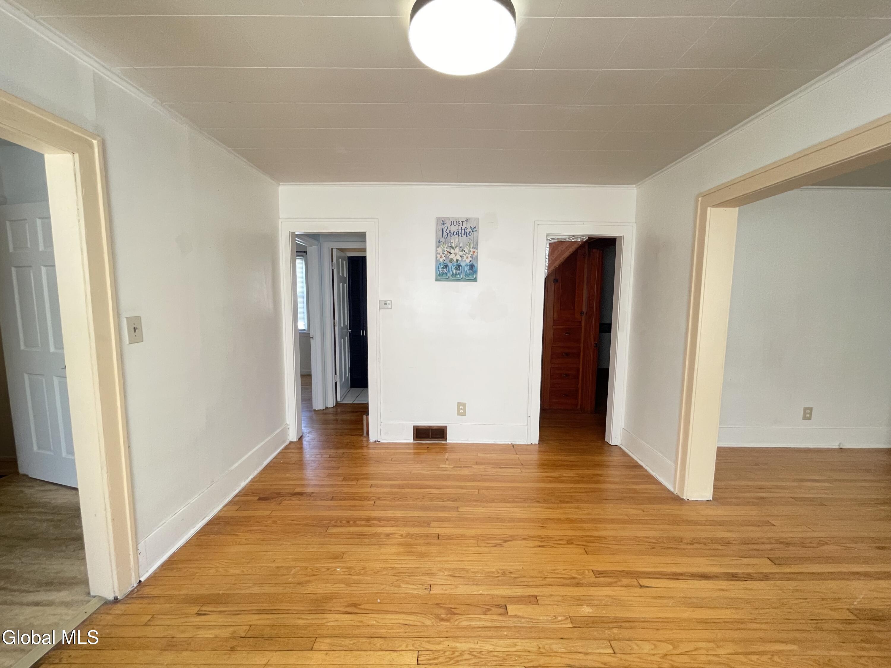 13 Washington Avenue Colonie NY 12205
