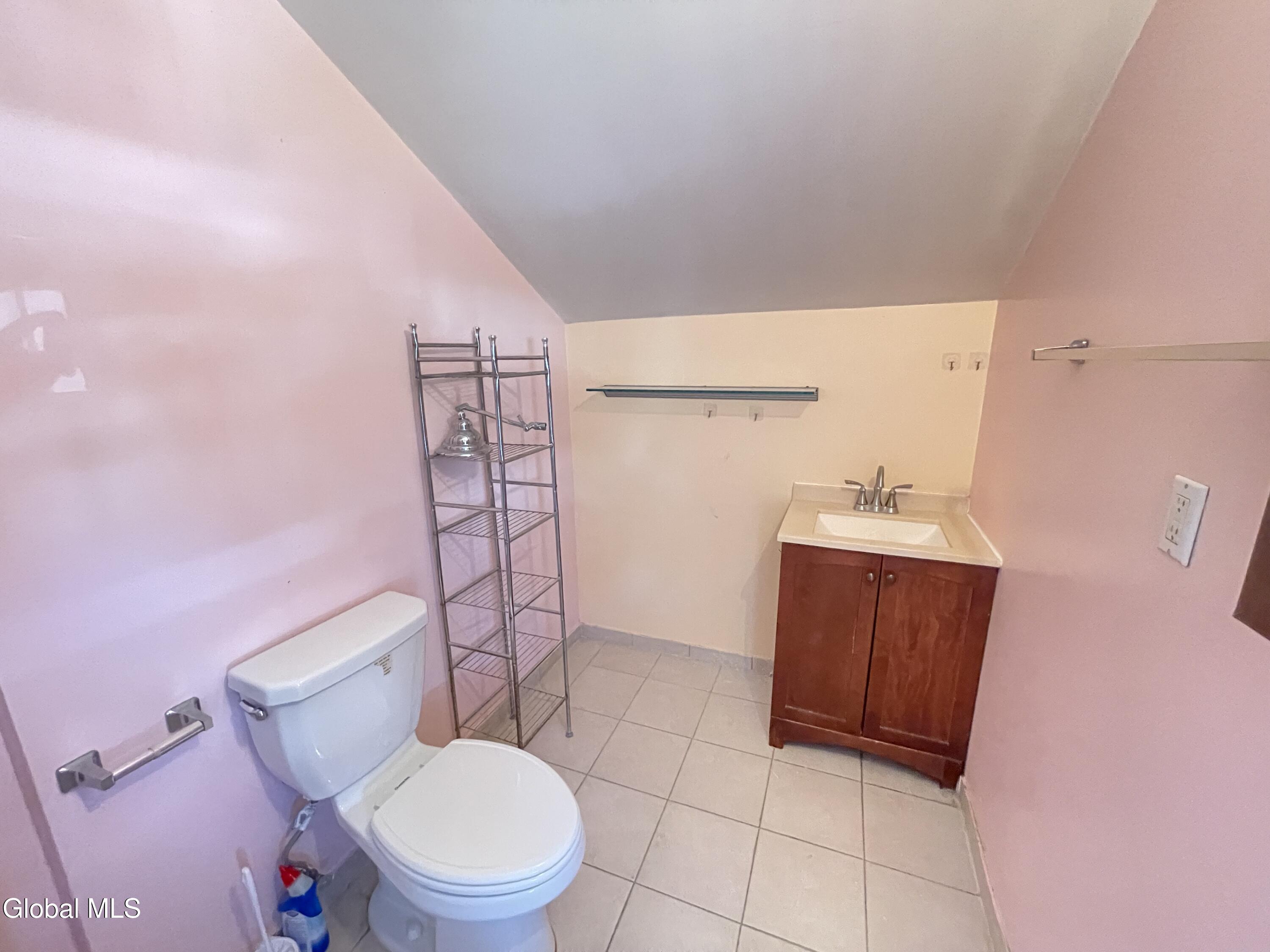 13 Washington Avenue Colonie NY 12205