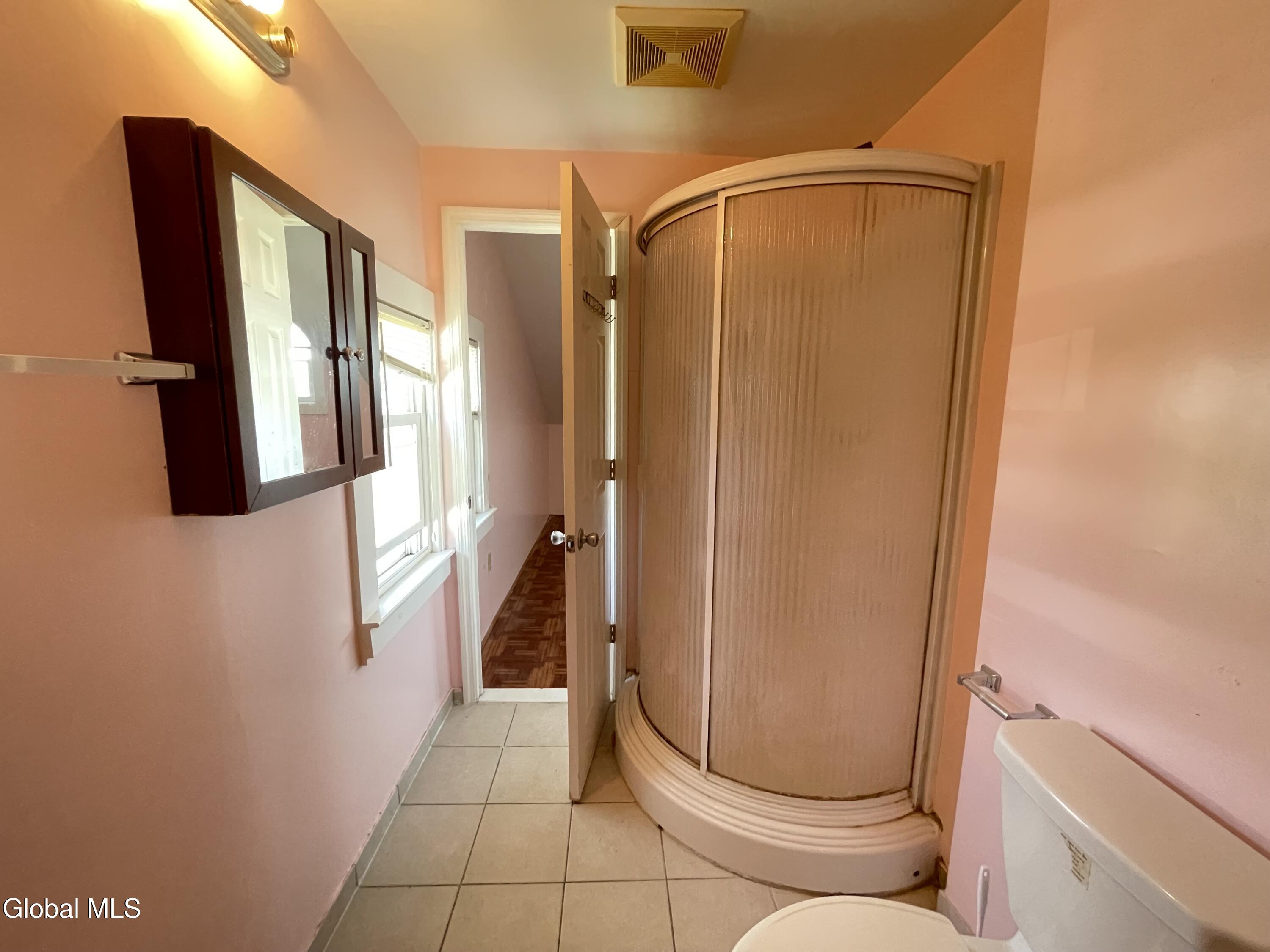 13 Washington Avenue Colonie NY 12205