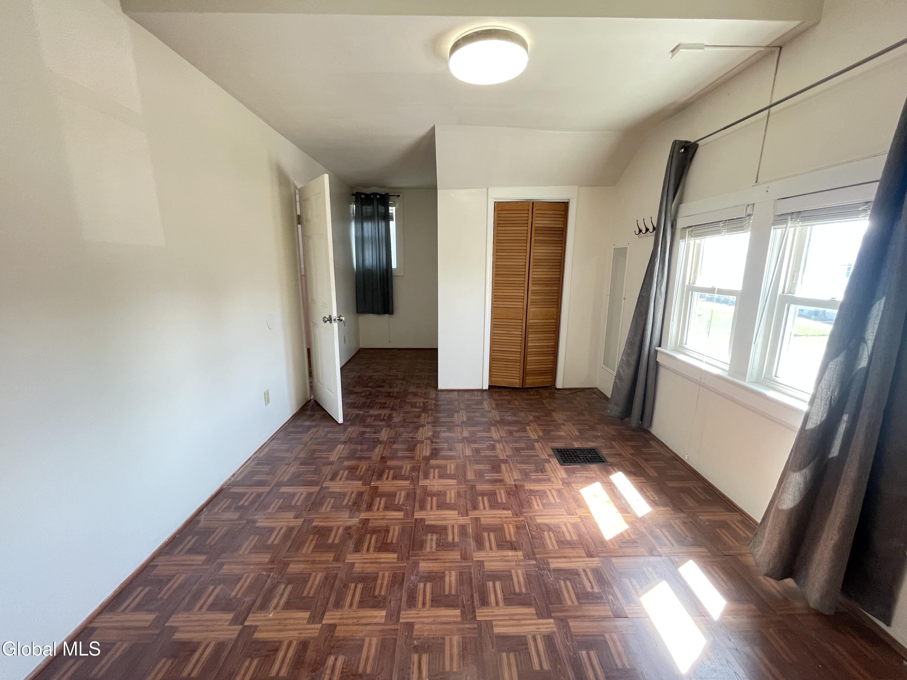 13 Washington Avenue Colonie NY 12205