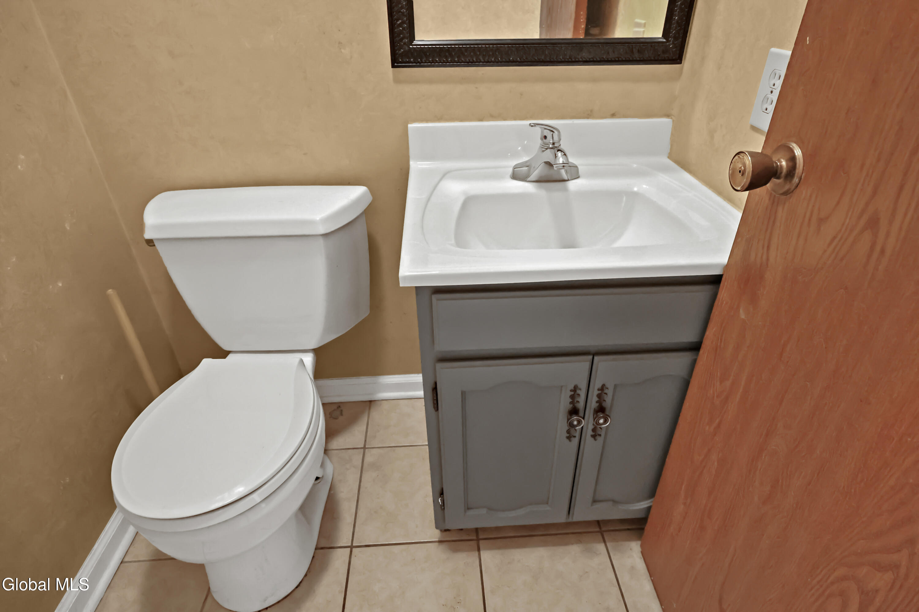 3 W Meadow Drive Albany NY 12203