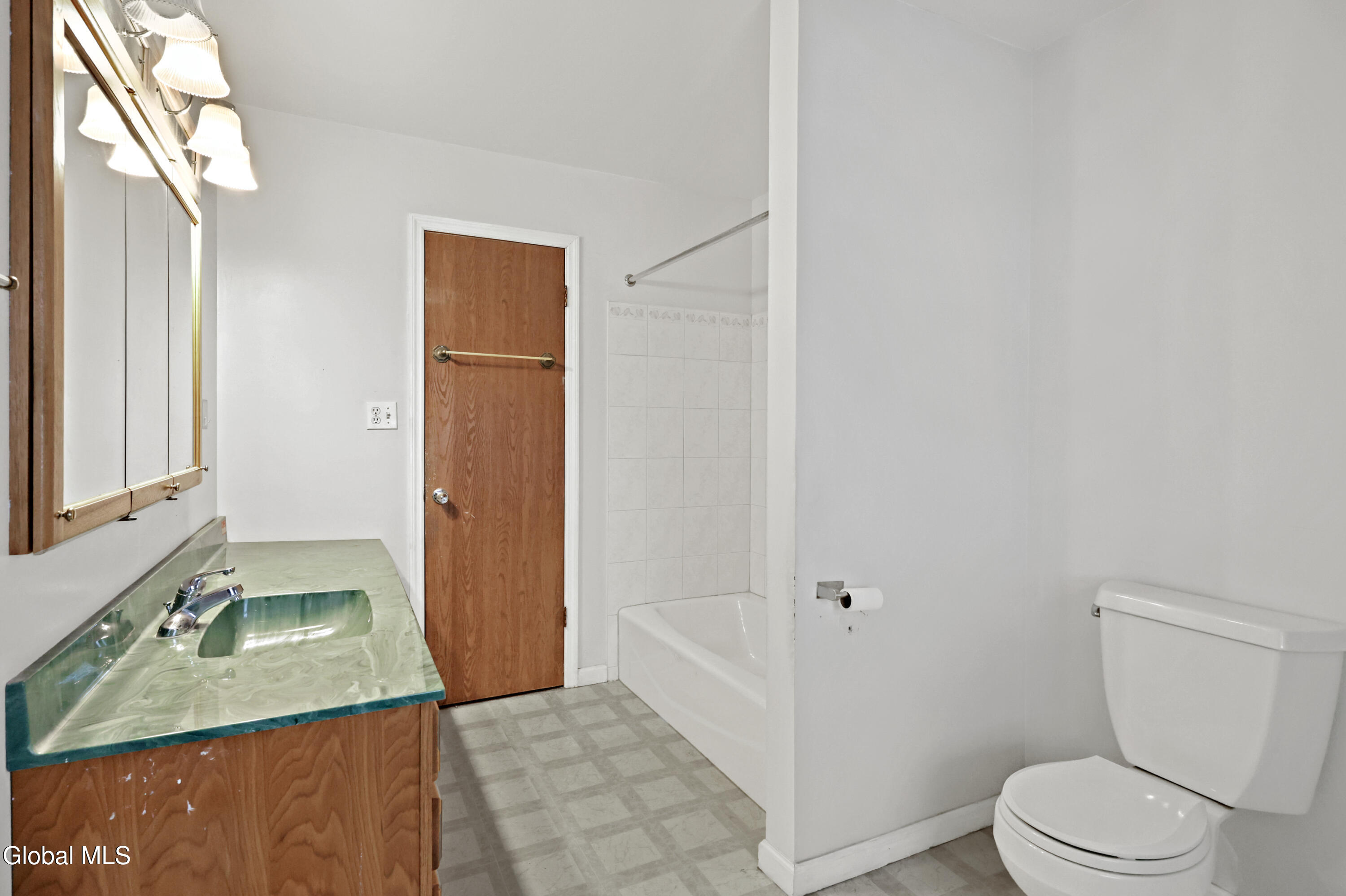 3 W Meadow Drive Albany NY 12203