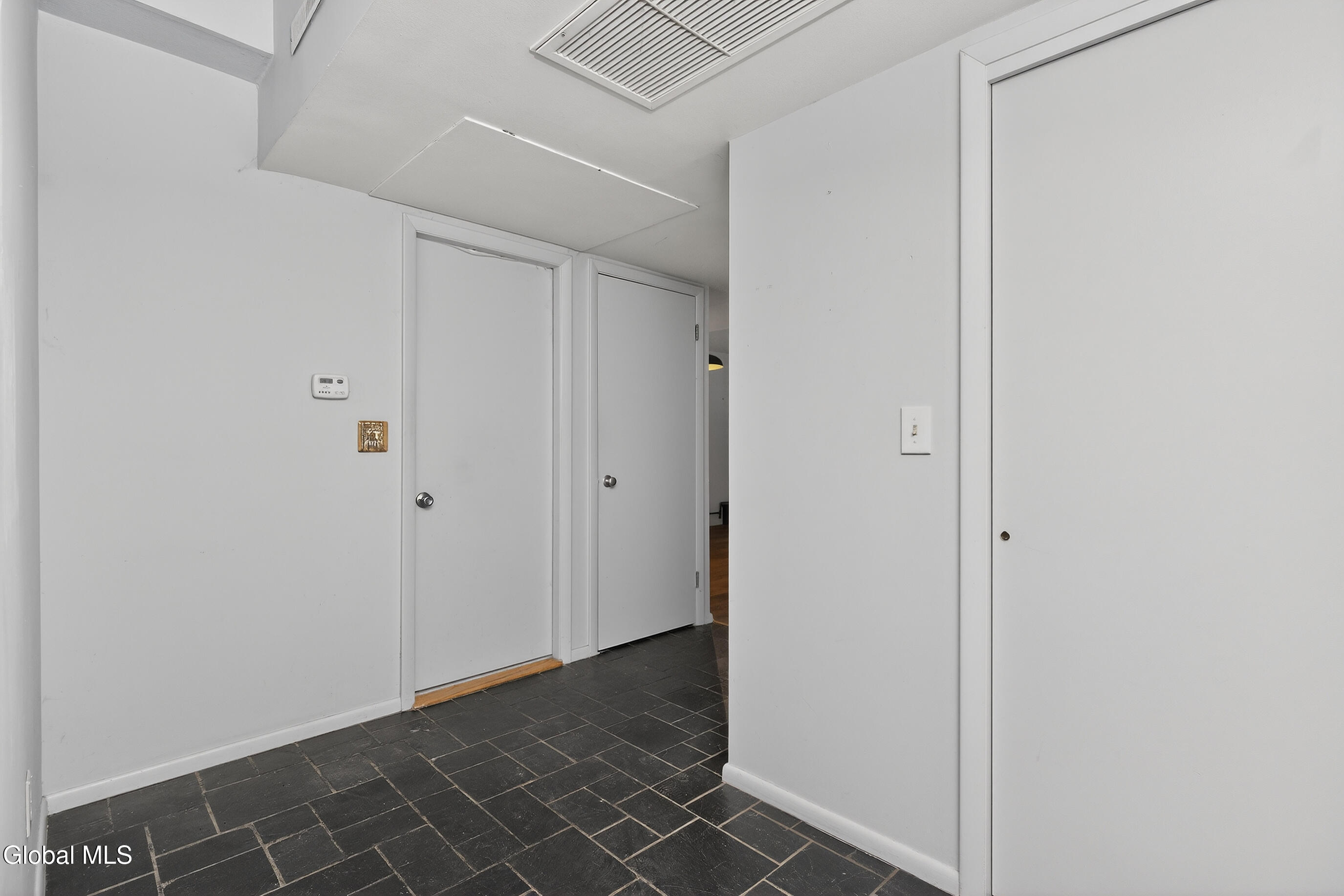 30 Willow Drive Delmar NY 12054