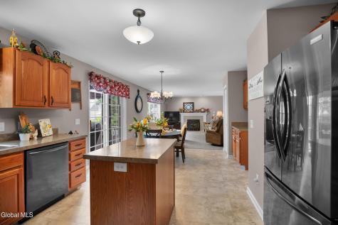 16 Tamara Court East Greenbush NY 12061