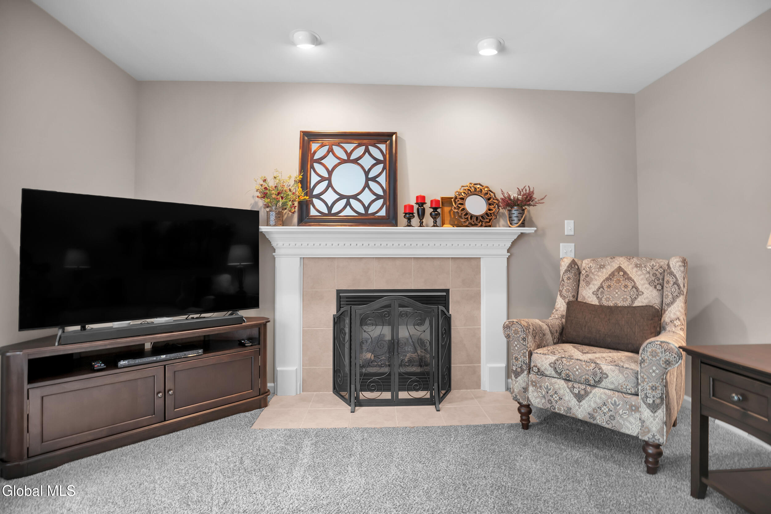 16 Tamara Court East Greenbush NY 12061