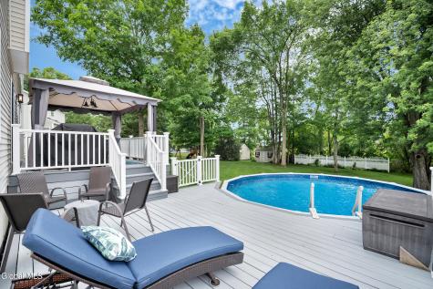 16 Tamara Court East Greenbush NY 12061