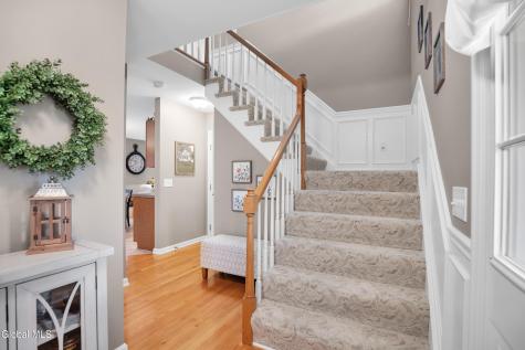 16 Tamara Court East Greenbush NY 12061