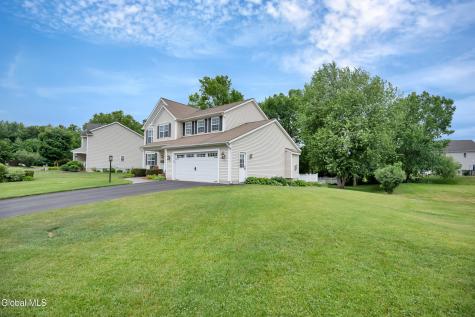 16 Tamara Court East Greenbush NY 12061