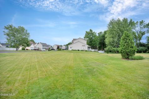 16 Tamara Court East Greenbush NY 12061