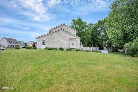 16 Tamara Court East Greenbush NY 12061