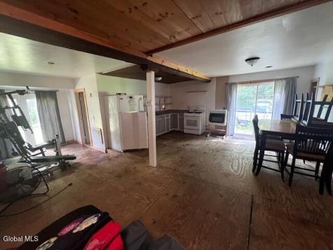 2392 State Route 67 Johnsonville NY 12094