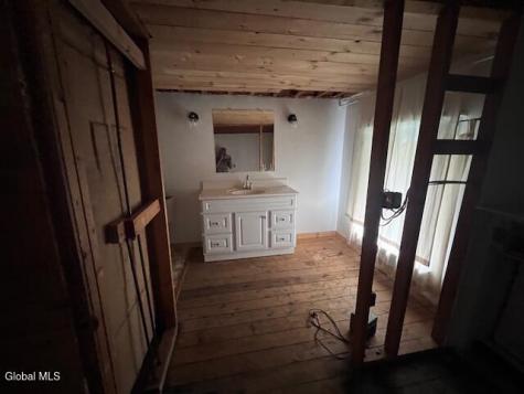 2392 State Route 67 Johnsonville NY 12094