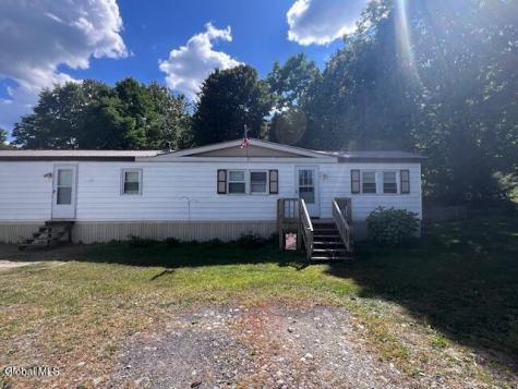 2392 State Route 67 Johnsonville NY 12094