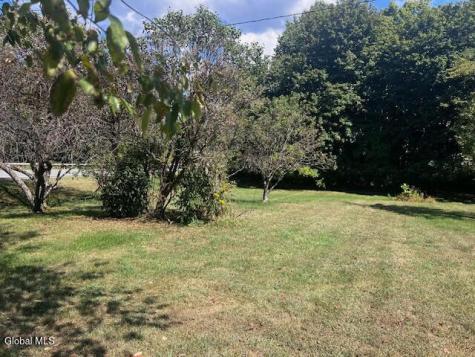 2392 State Route 67 Johnsonville NY 12094