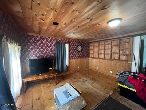 2392 State Route 67 Johnsonville NY 12094