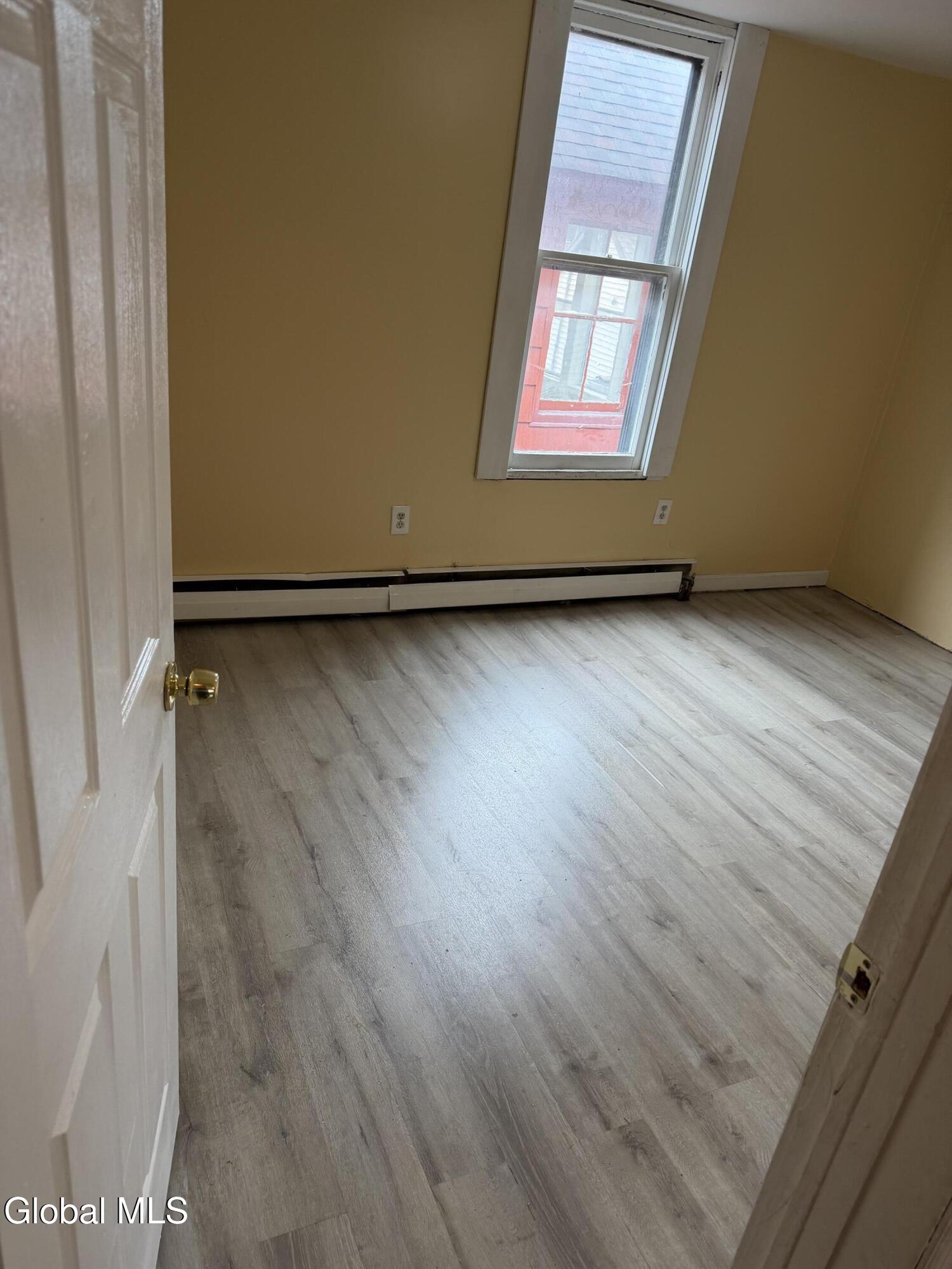 143 Haigh Avenue Schenectady NY 12304