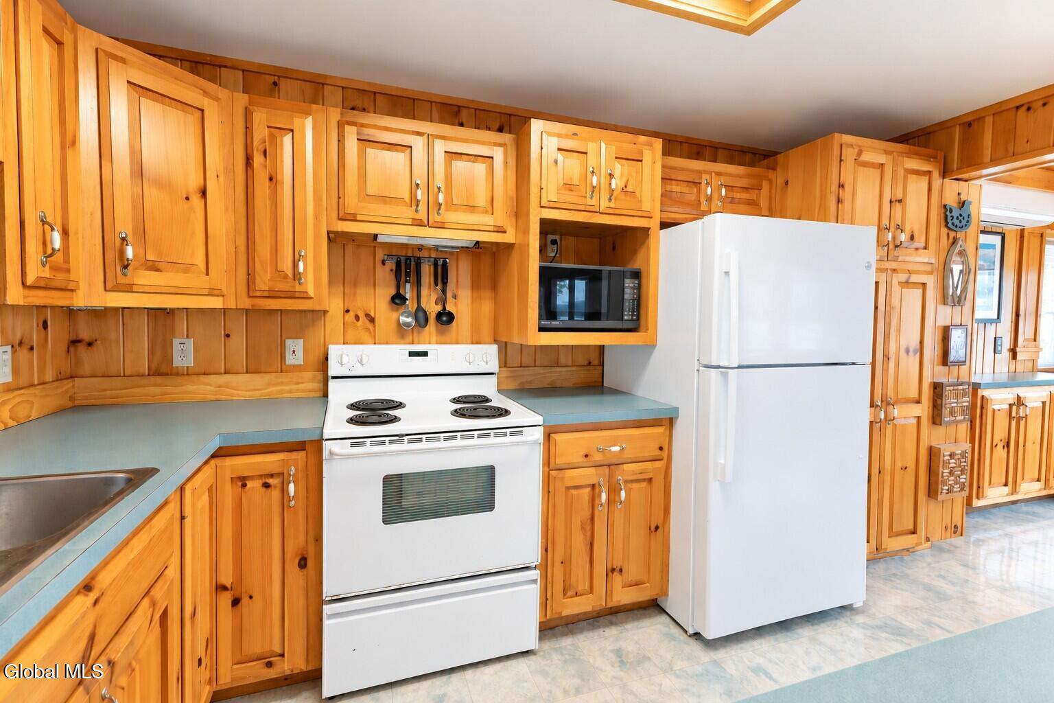 5 Cedar Point Road Brant Lake NY 12815