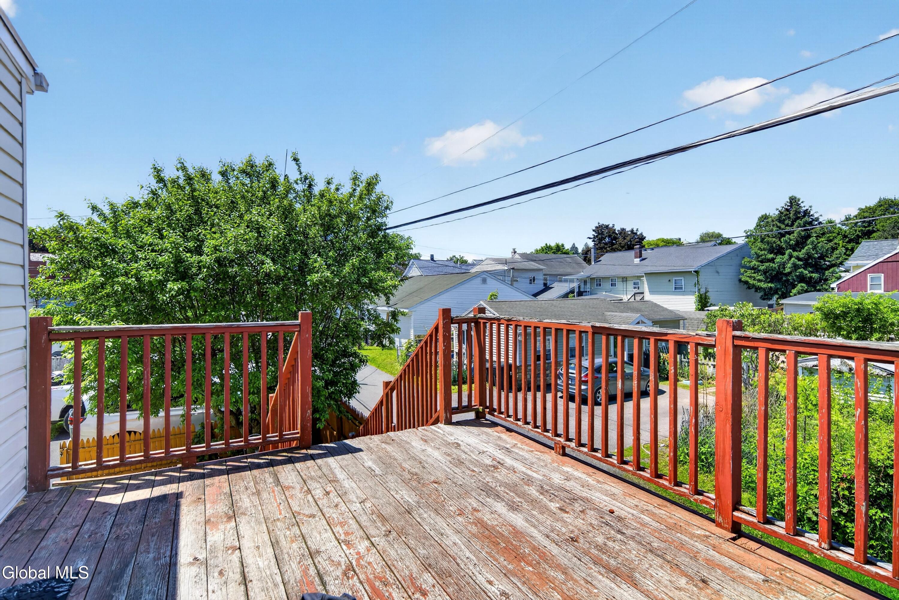 17 Hudson Street Waterford NY 12188