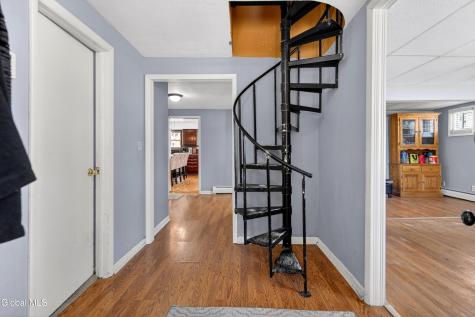 17 Hudson Street Waterford NY 12188