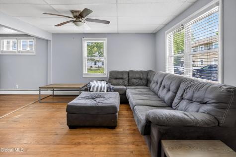 17 Hudson Street Waterford NY 12188