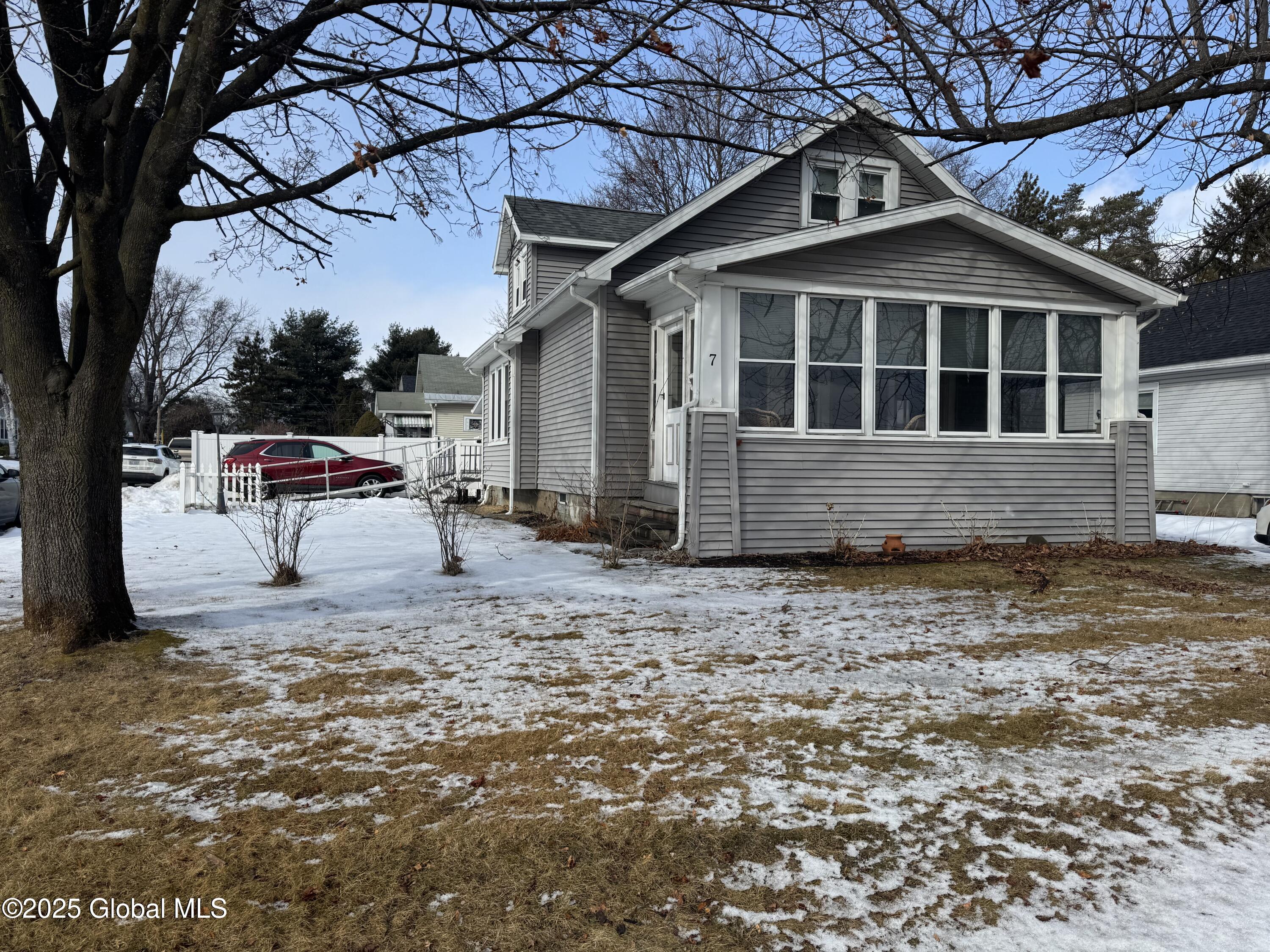 7 Ahl Avenue Albany NY 12205