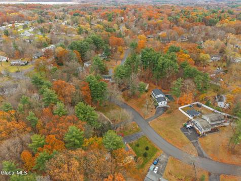 4 Woodshire Court Ballston Lake NY 12019