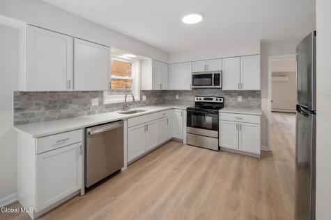 4 Woodshire Court Ballston Lake NY 12019