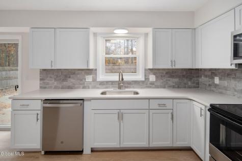 4 Woodshire Court Ballston Lake NY 12019