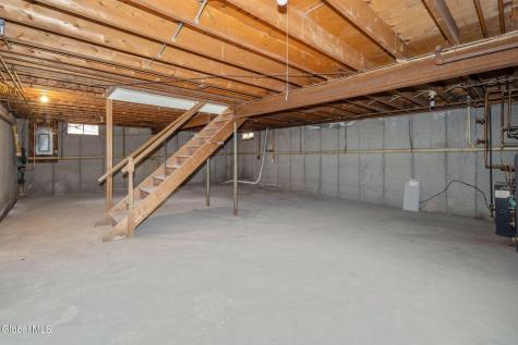 4 Woodshire Court Ballston Lake NY 12019