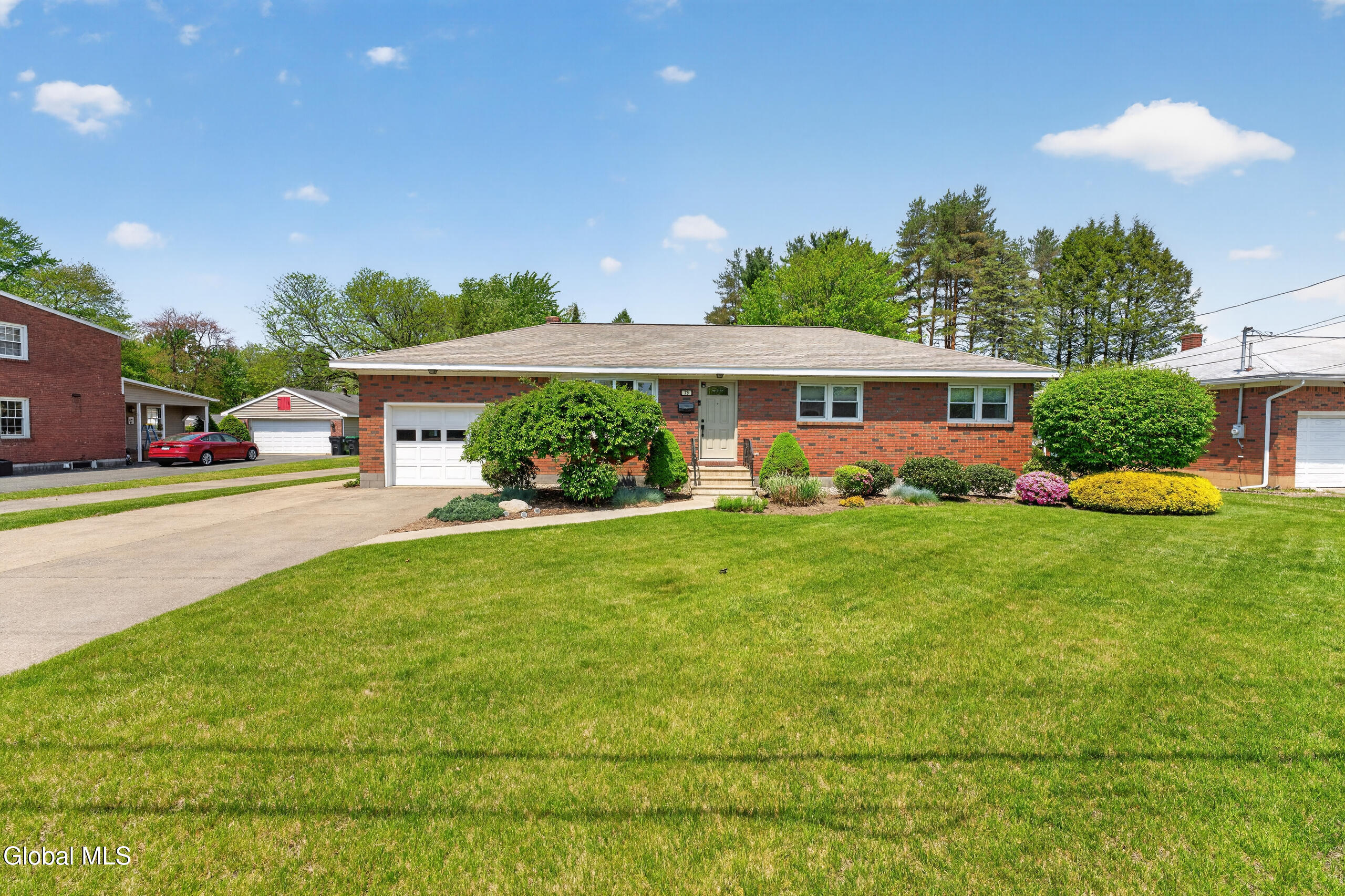 78 Mcnutt Avenue Albany NY 12205