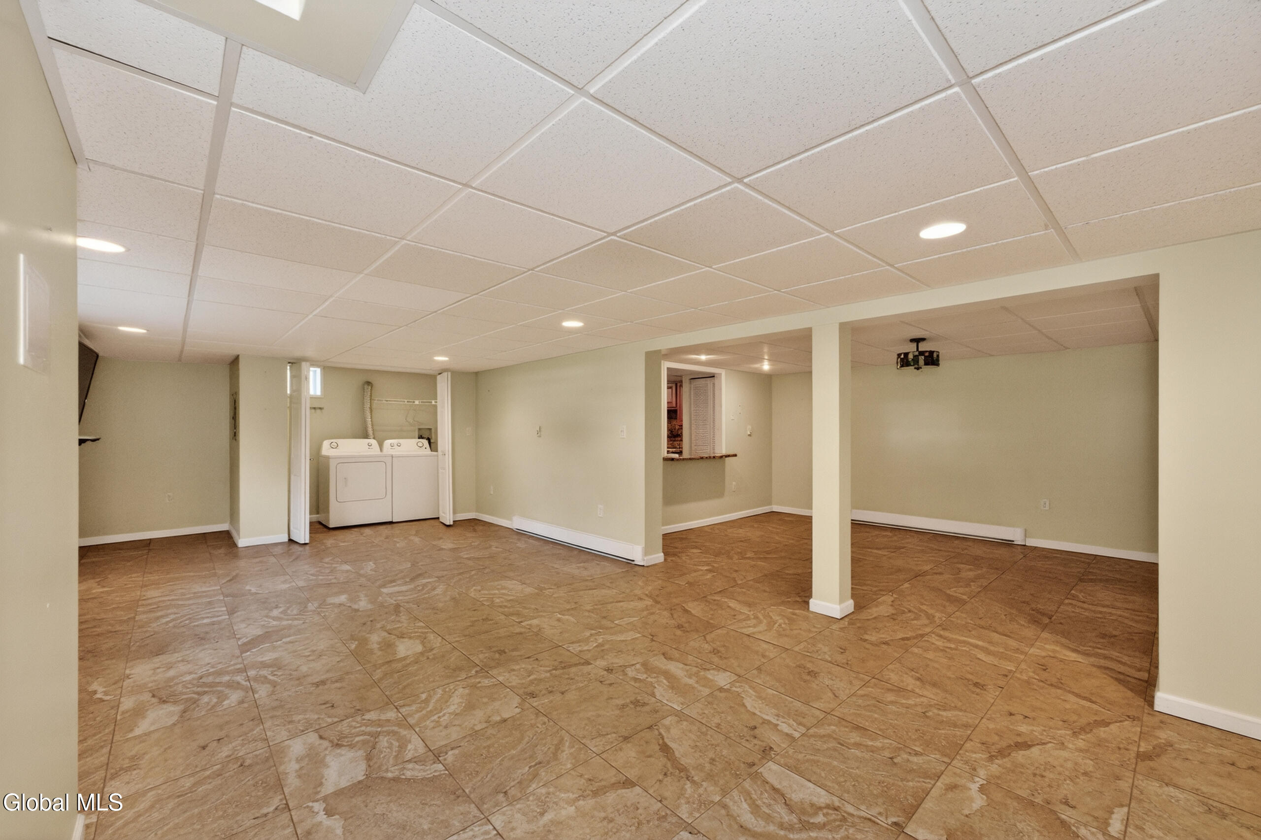 78 Mcnutt Avenue Albany NY 12205
