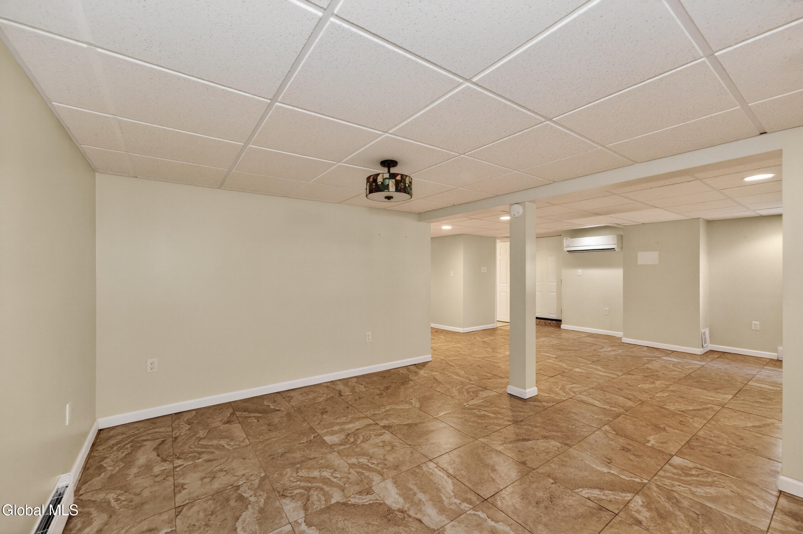 78 Mcnutt Avenue Albany NY 12205
