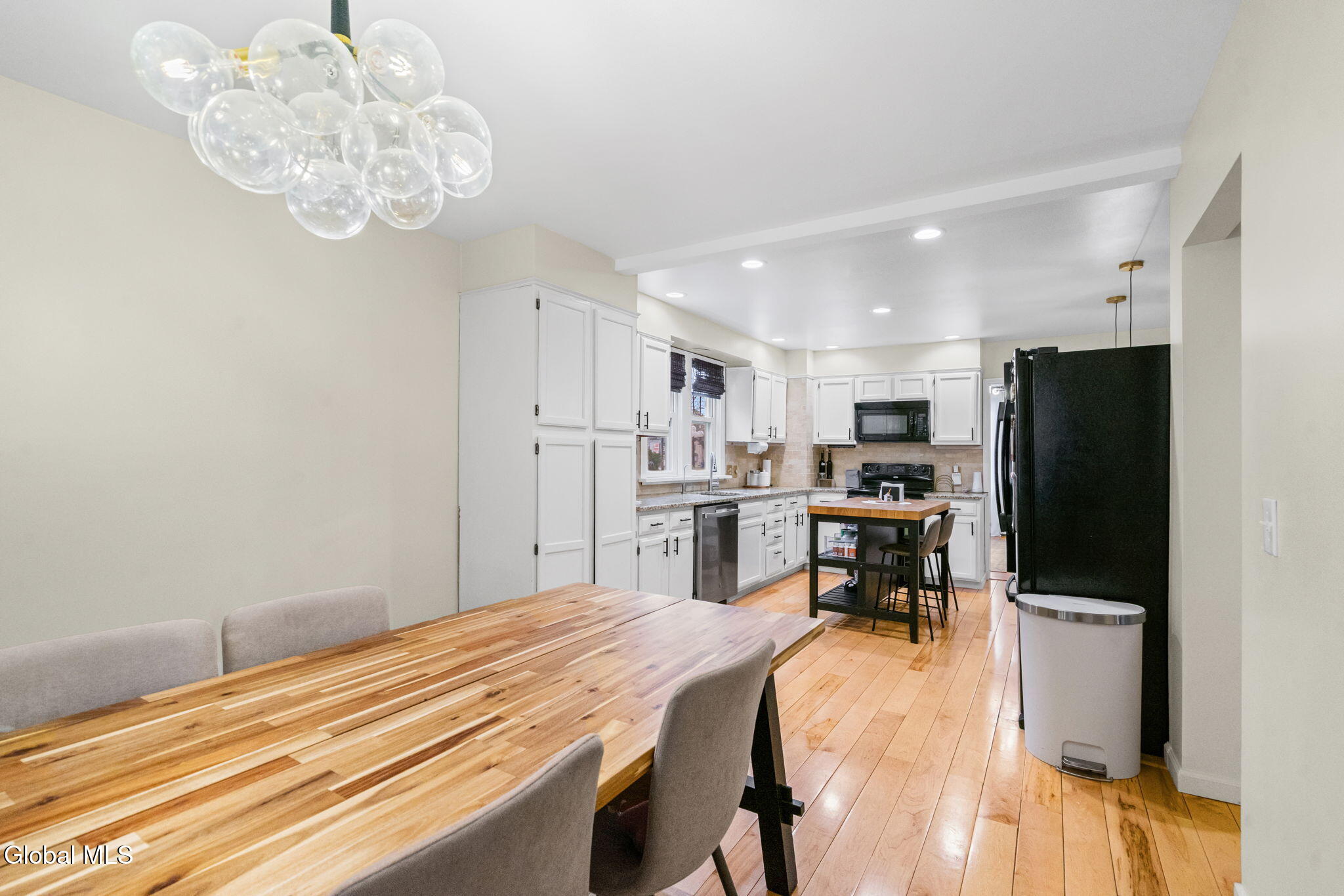 1002 Fort Hunter Road Schenectady NY 12303