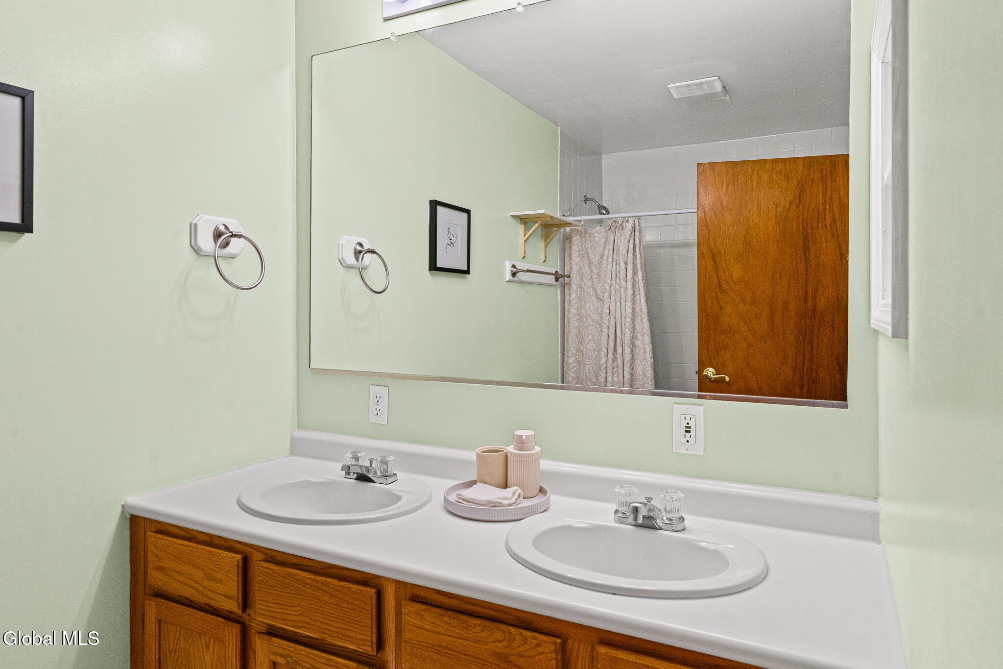 1002 Fort Hunter Road Schenectady NY 12303