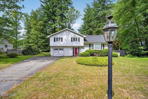 5 Peck Lane Clifton Park NY 12065