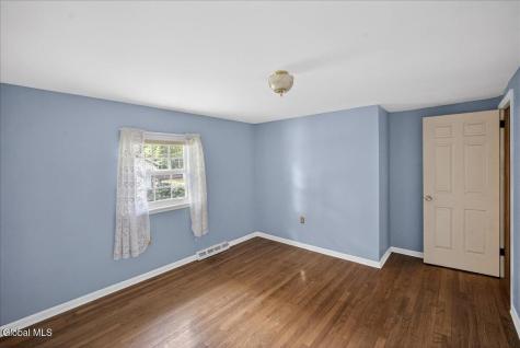5 Peck Lane Clifton Park NY 12065